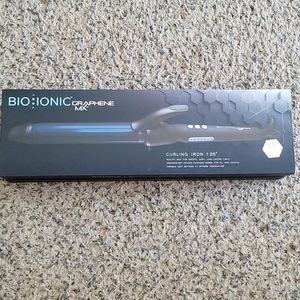**SOLD ** Bio Ionic Graphene MX Curler 1.25"